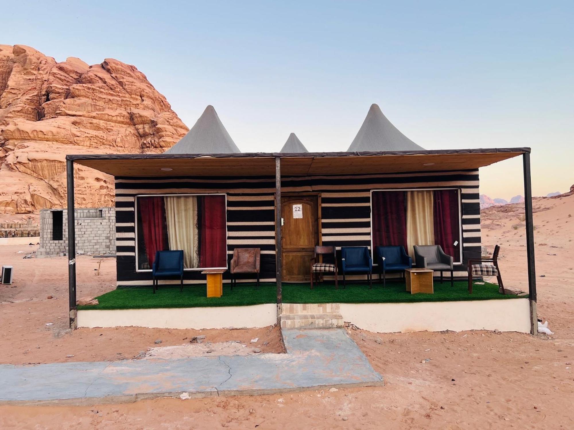 Revan Rum Luxury Camp Wadi Rum Exterior photo