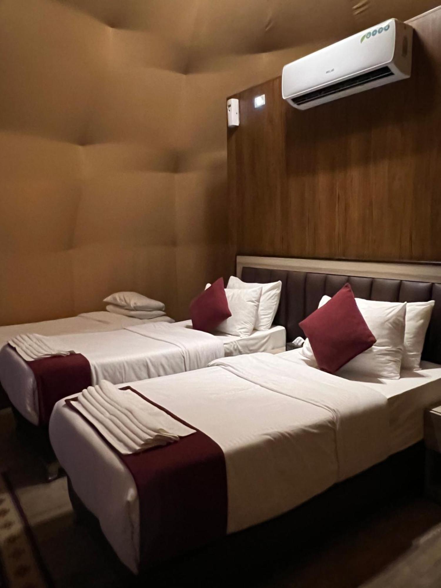 Revan Rum Luxury Camp Wadi Rum Exterior photo