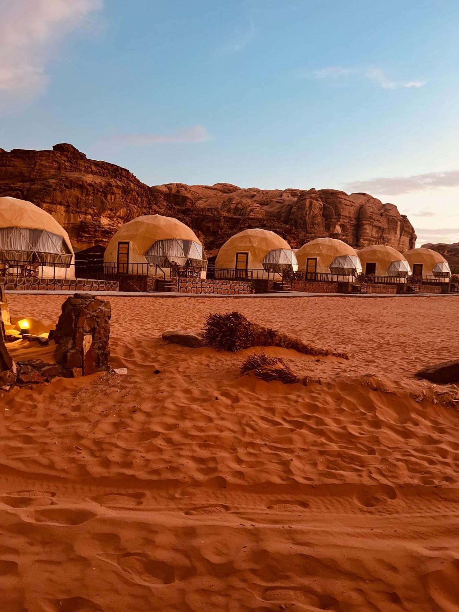Revan Rum Luxury Camp Wadi Rum Exterior photo