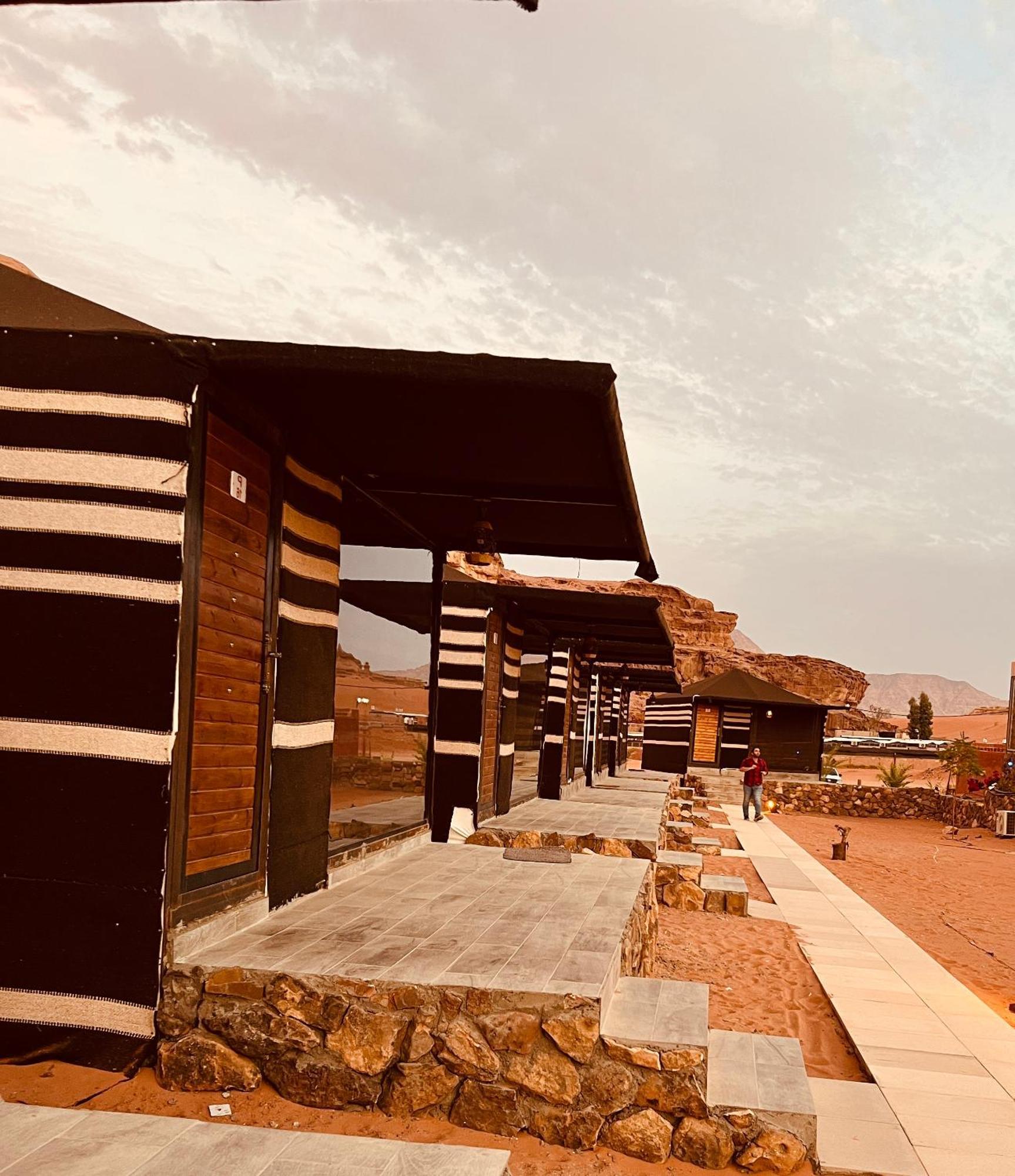 Revan Rum Luxury Camp Wadi Rum Exterior photo